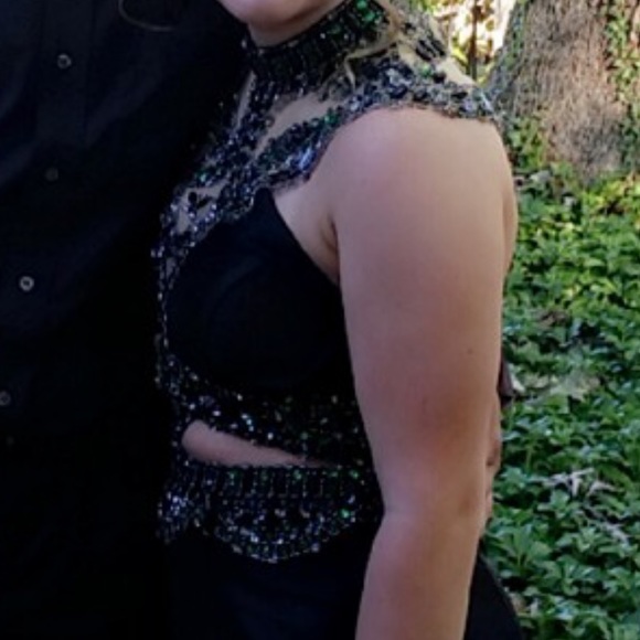 Homecoming dress size 8 - Picture 3 of 3